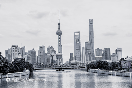 上海陆家嘴黑白风景